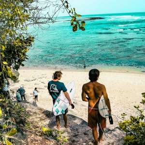 Wisata Pantai Gunung Payung